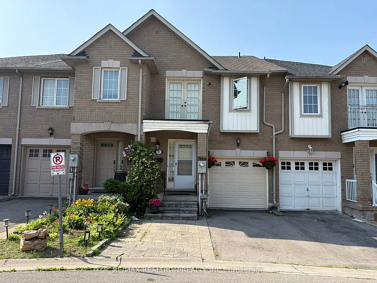 11 Norman Wesley Way #BASEMENT — Photo 1