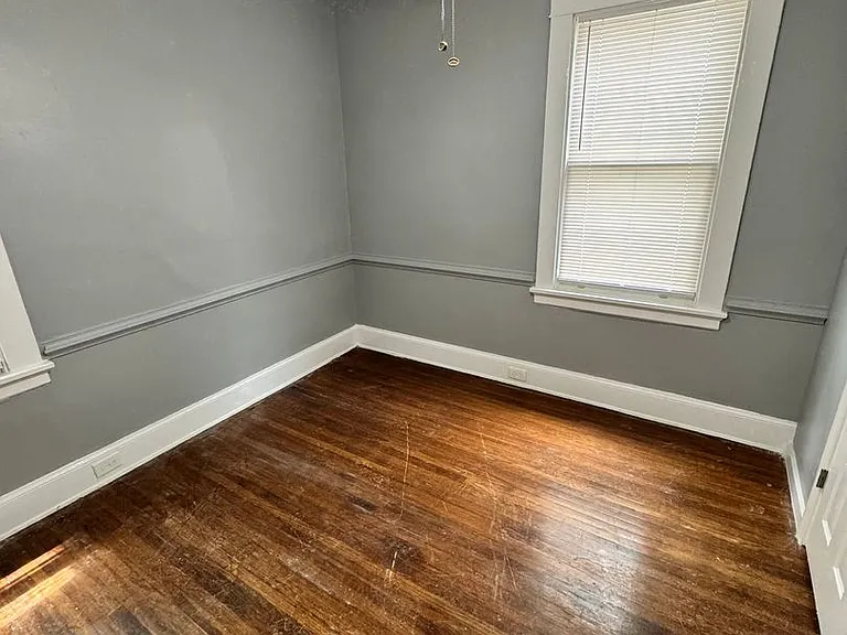 1415 Williamsburg Rd — Photo 3