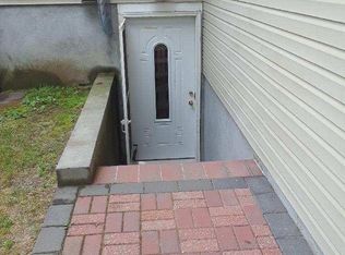 201 N Coleman Rd, Centereach, NY 11720