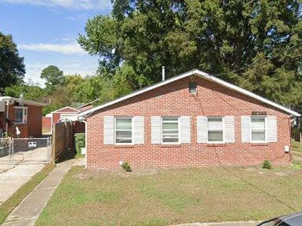 9415 Peachtree St, Norfolk, VA 23503