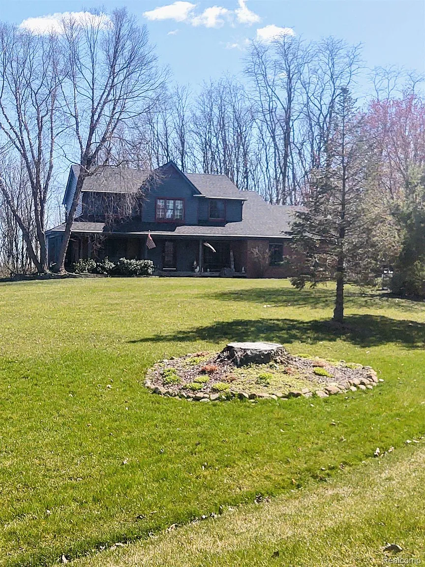 4390 Lily Dr photo 1
