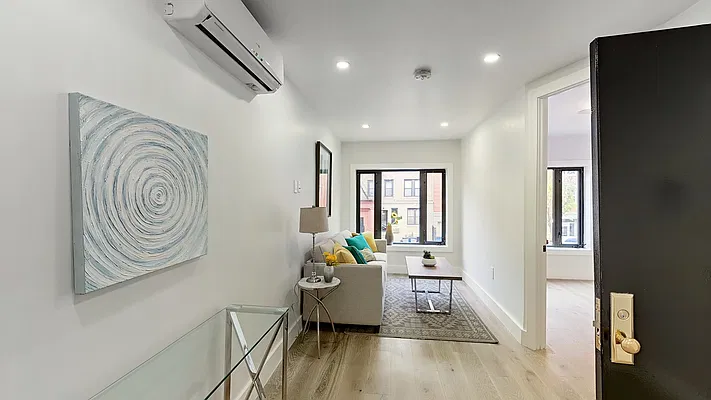 Rented by Compass | media 6