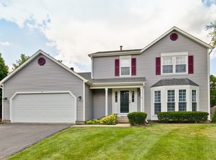 7 Montana Ct, Cary, IL 60013