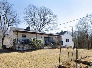 98 Pinney St, Colebrook, CT 06021