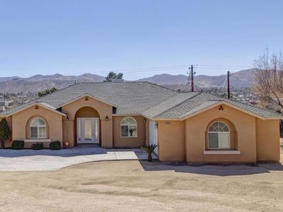 57465 Warren Way, Yucca Valley, CA, 92284
