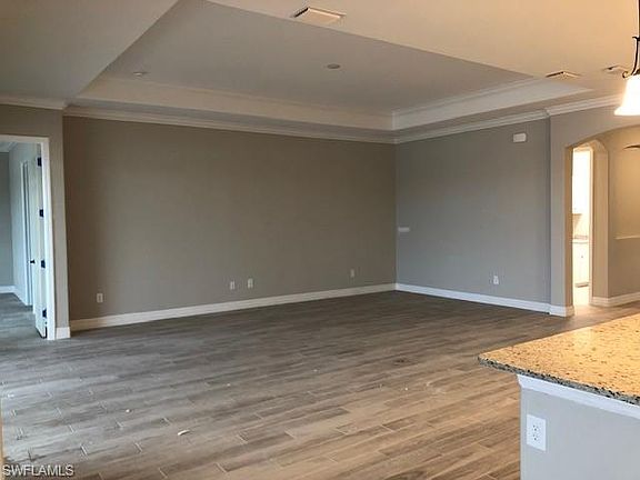 4th image of 28015 Kerry Ct