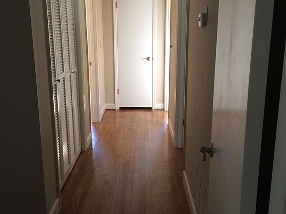 5th image of 117 Avon Dr