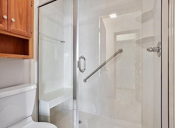 5th image of 4509 Shaw St APT 107