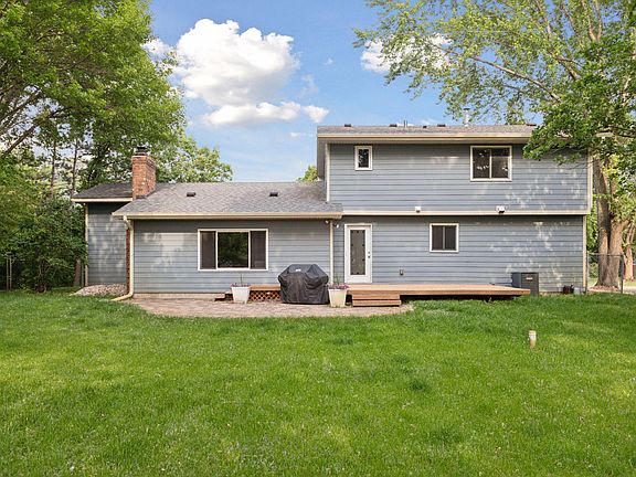 2nd image of 7141 Rice Lake Dr