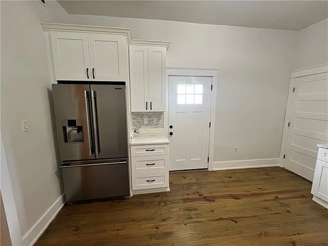 2229 Saint Roch Ave — Photo 4