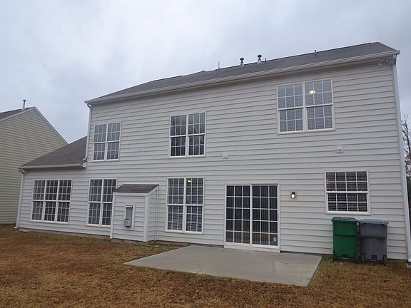 2nd image of 3542 Manor House Dr