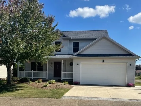 120 Washington Ave SW, Brewster, OH 44613