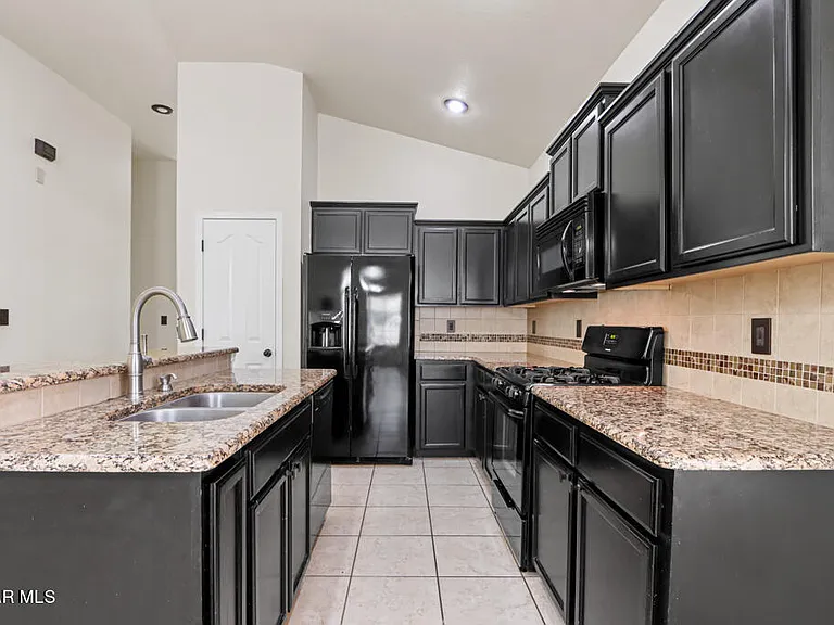14685 Holsteiner Ct — Photo 19