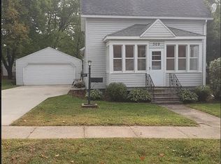 309 Center Ave, Spring Valley, MN 55975