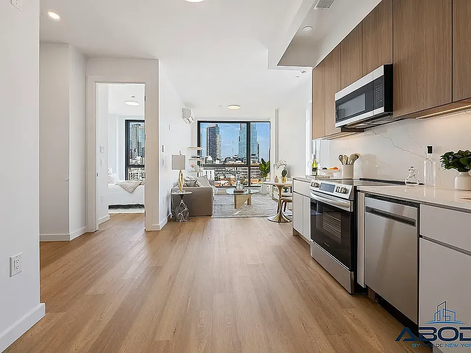 159 3rd Ave #7F