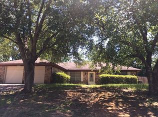 1311 Trailwood Ln, Longview, TX 75605