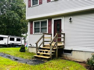 102 Scadding St, Taunton, MA 02780