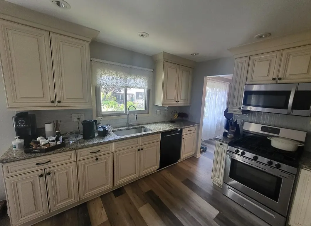 Building Photo - 1376 Parkridge Ct