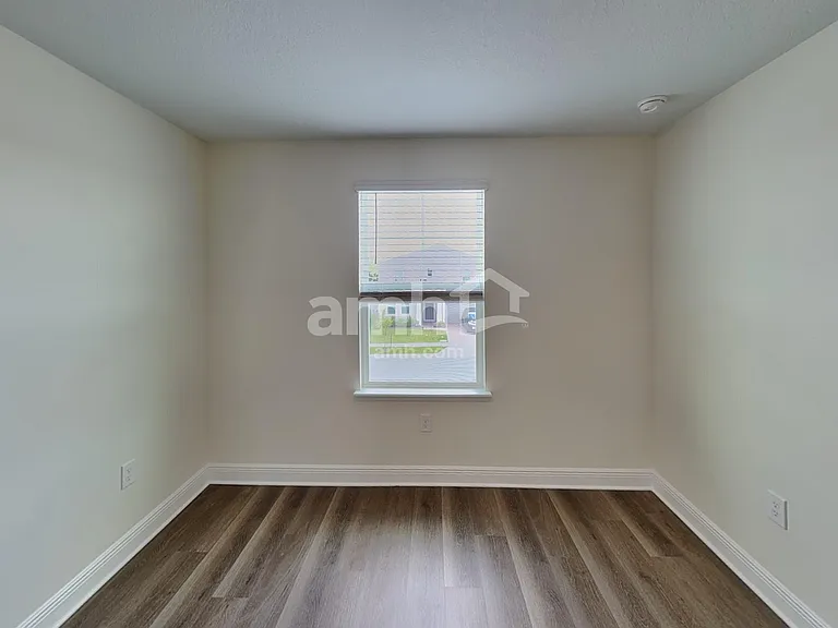 1388 Sky Lakes Dr — Photo 30