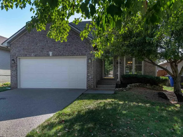 2957 Masters View Rd, Lexington, KY 40511