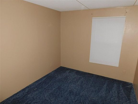 3rd image of 11834 N Highway 56