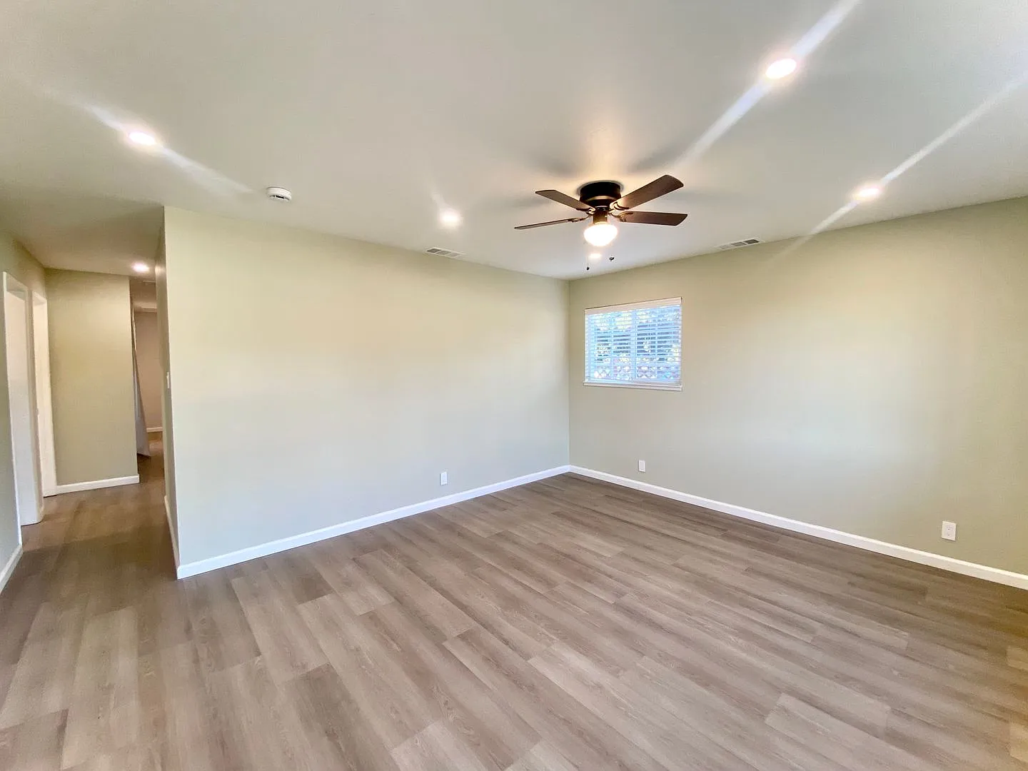 Upgraded 4-Bedroom Home with Family-Friendly Backyard! - Centerville Neighborhood — Photo 2