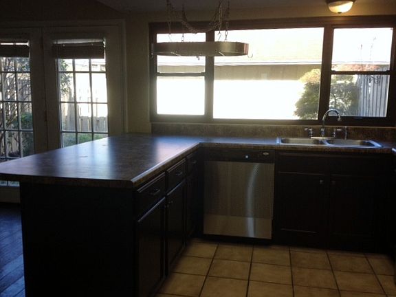 2nd image of 1726 Hobbits Glen Dr