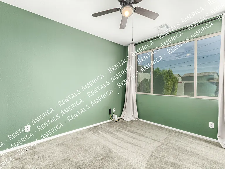 13695 N 145th Dr — Photo 37
