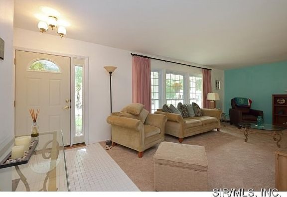 Spacious Living Room