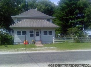 114 E Hancock St, Longview, IL 61852