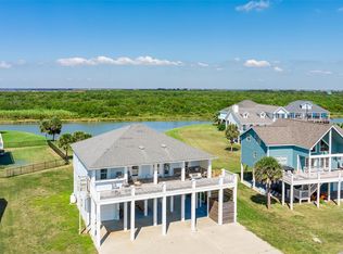 4017 Biscayne Beach Rd, Pt Bolivar, TX 77650