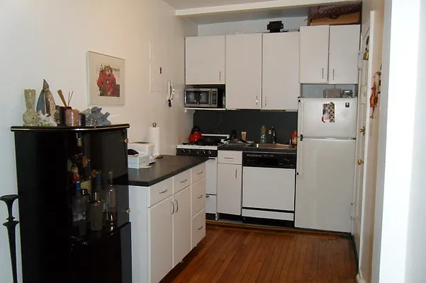 Rented by City Connections Realty | media 20