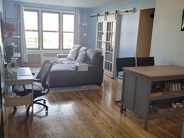 5803 Calloway St APT 6AA, Flushing, NY 11368
