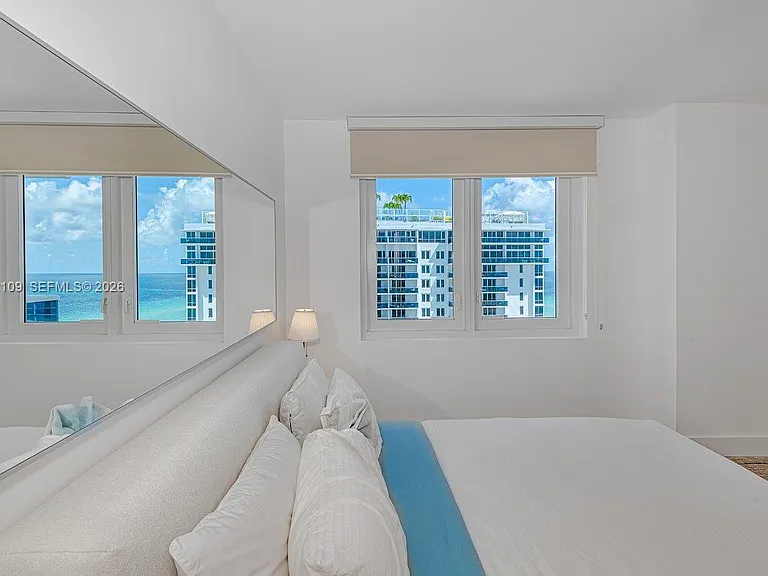 2301 Collins Ave #1515 — Photo 7