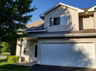 18 Bridgewater Trl, Hudson, WI 54016