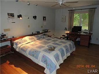 2nd image of 431 Dogwood Terrace