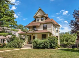 9235 S Pleasant Ave, Chicago, IL 60643