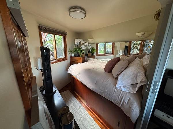 XL twin bed