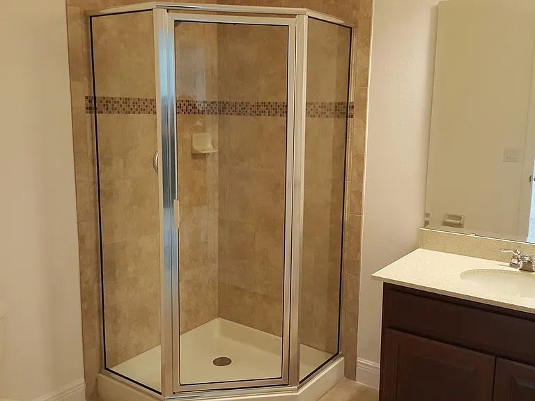 1065 Vinsetta Cir — Photo 16