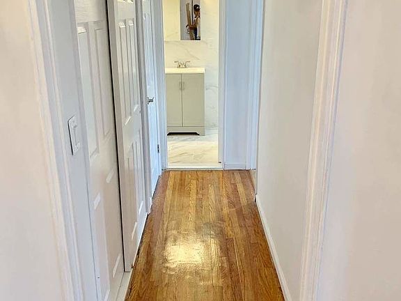 4th image of 67-66 108th St #C68