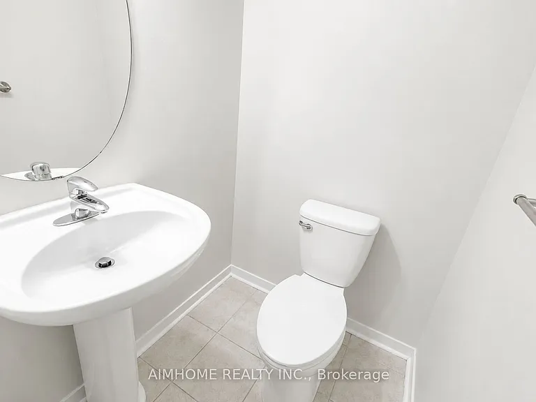 29 Frances Loring Ln #6 — Photo 16