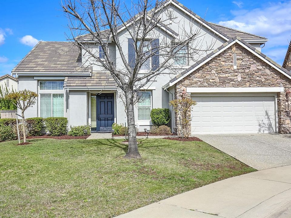 1st image of 217 Sagemoor Ct