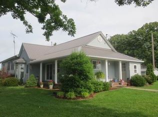 3150 E Highway 32, El Dorado Springs, MO 64744