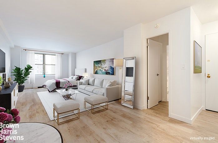 1st image of 520 E 72nd St APT 9L