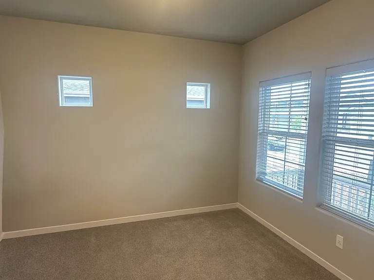 Flex Room