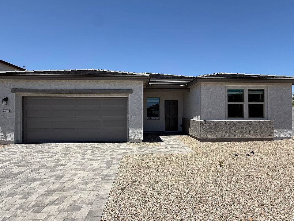1st image of 46914 W PECAN WOODS --