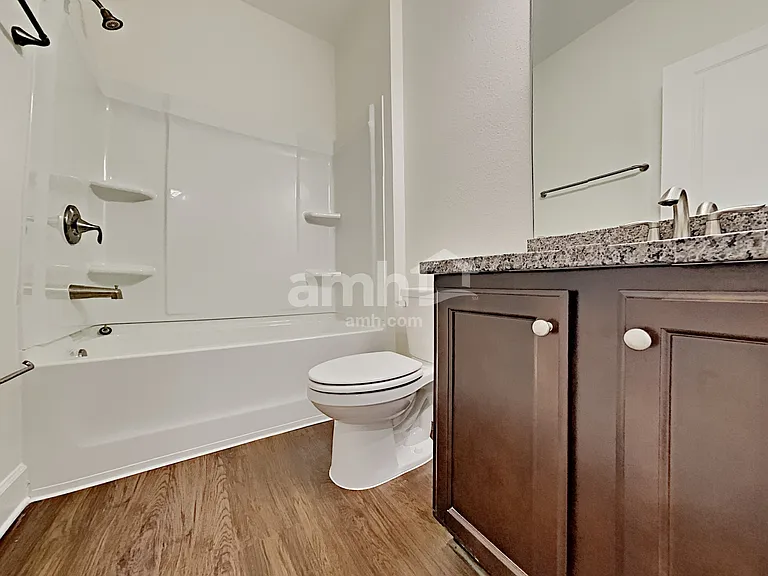 481 Sandstone Dr — Photo 17