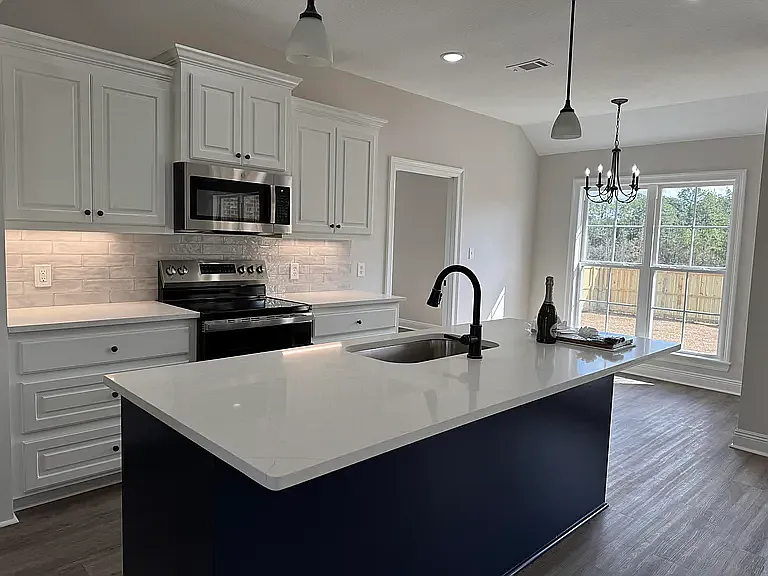 3 bed, 1499 sqft, $2,000 — Photo 3
