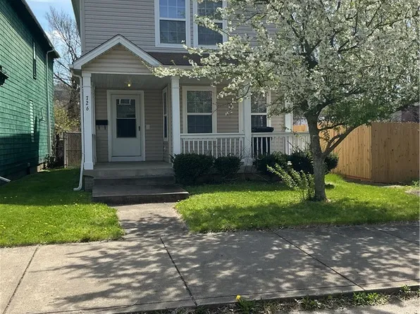 726 N 5th St, Steubenville, OH 43952