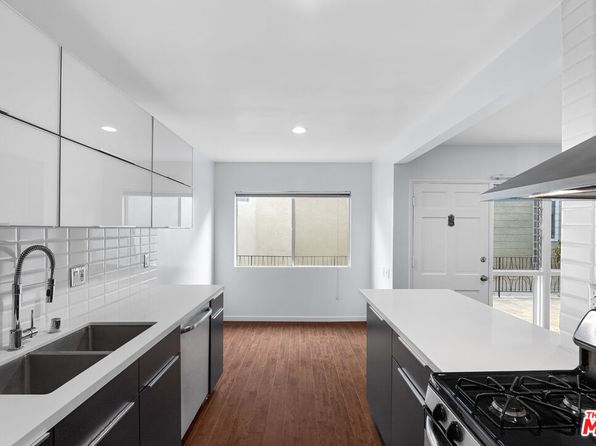 612 Huntley Dr APT 3